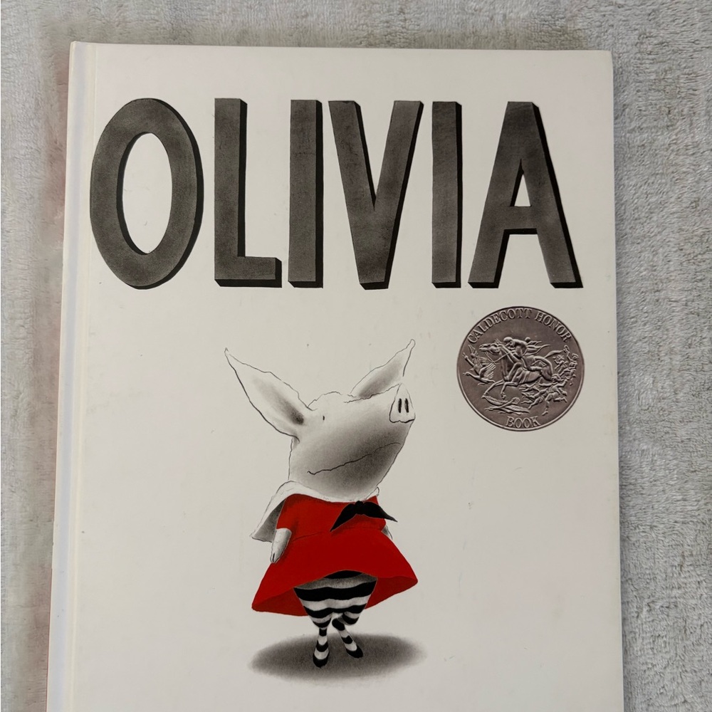 Ian Falconer Olivia Children's Book Set - Picture 4 of 7